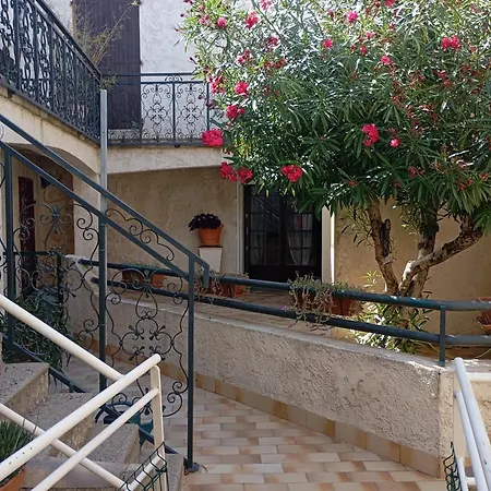Cairenou Location Appartement Saint-Martin-dʼArdèche Buitenkant foto